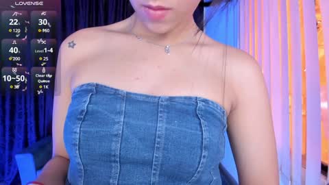 Snapshot of saraamills chatting on 02/03/25, 08:13 Sara online show from 02/03/25, 08:13