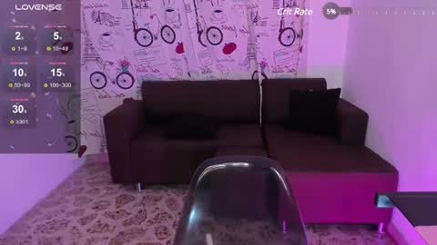 Snapshot of saraamills chatting on 02/27/25, 02:21 Sara online show from 02/27/25, 02:21