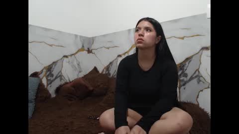 sara and thomas online show from 11/13/25, 09:03