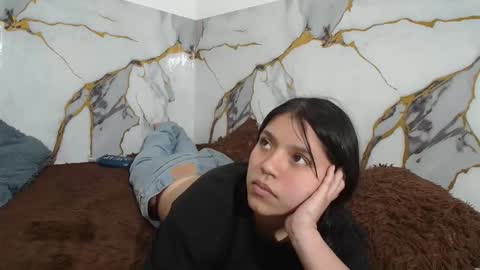 sara and thomas online show from 12/13/25, 07:53