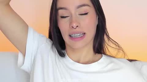 Sara online show from 03/11/26, 04:57