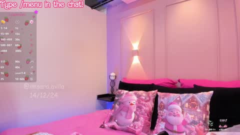 SaraAvila  online show from 12/15/24, 10:47