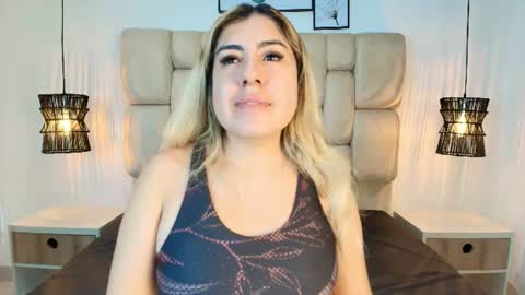 sarablonde_t online show from 07/04/26, 08:15
