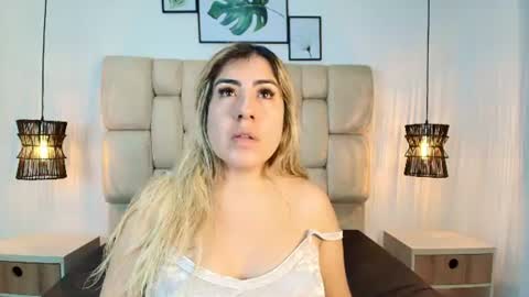 sarablonde_t online show from 07/24/26, 07:12