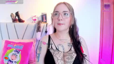 saraby__ online show from 05/30/26, 03:58