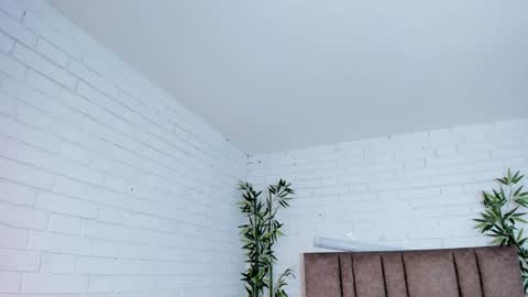 Sara  Everyday From 1430 to 2130 Col Time online show from 01/11/25, 06:54