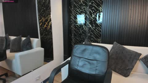 Sara  Everyday From 1430 to 2130 Col Time online show from 01/18/25, 06:53