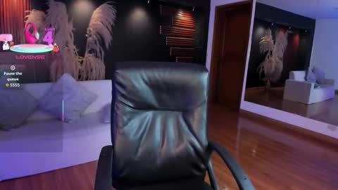 Sara  Everyday From 1430 to 2130 Col Time online show from 02/26/26, 07:24