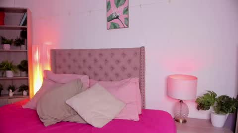 Sarada Parker online show from 12/17/24, 07:37