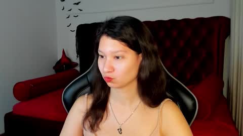 SaraDenars online show from 11/11/25, 07:08