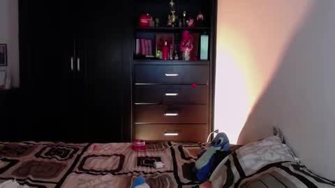 Snapshot of saradiazxxx chatting on 02/17/26, 08:00 saradiazxxx online show from 02/17/26, 08:00