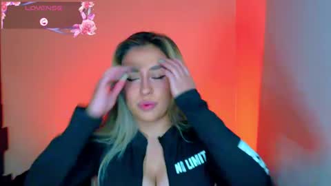 saradiazxxx online show from 06/13/26, 04:21