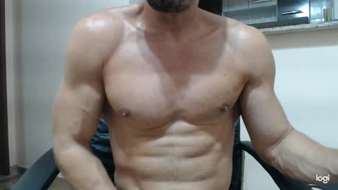 saradorj92 online show from 02/10/25, 05:36