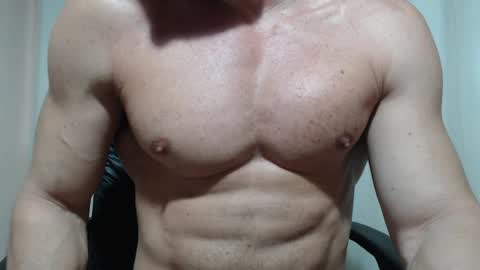 saradorj92 online show from 03/23/26, 08:46