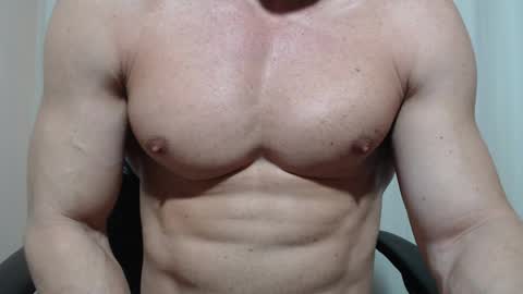 saradorj92 online show from 04/06/26, 01:14