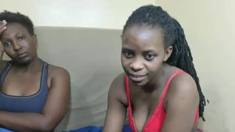 sarafina_babes online show from 03/25/26, 04:13