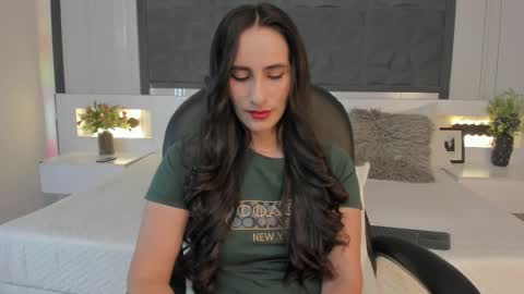  Sara Gomez  online show from 02/25/26, 12:15