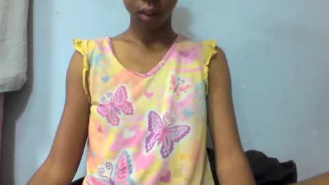 sarah146341 online show from 12/21/25, 04:52