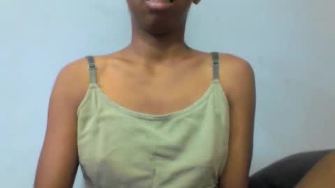 sarah146341 online show from 02/18/26, 06:31