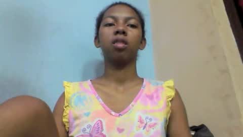 sarah146341 online show from 03/21/26, 08:23