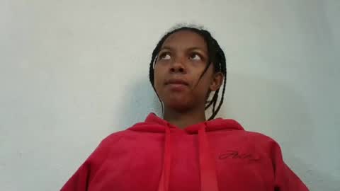 Snapshot of sarah146341 chatting on 08/04/26, 08:17 sarah146341 online show from 08/04/26, 08:17