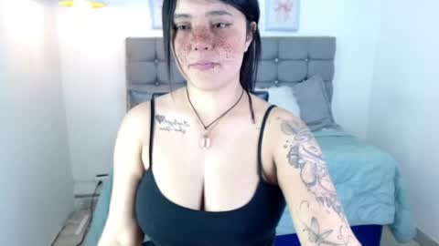 Sarah Moon online show from 04/24/26, 04:09