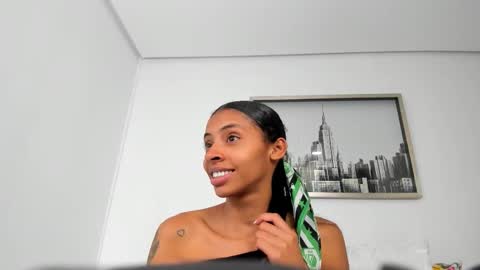 sarah_ashbourne online show from 12/20/25, 03:30