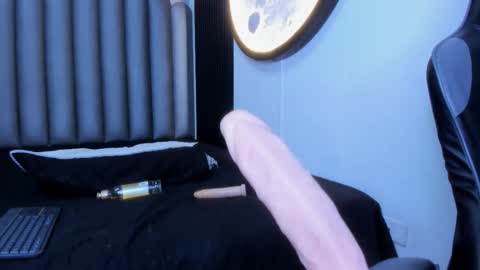 Sarah online show from 01/07/26, 12:13