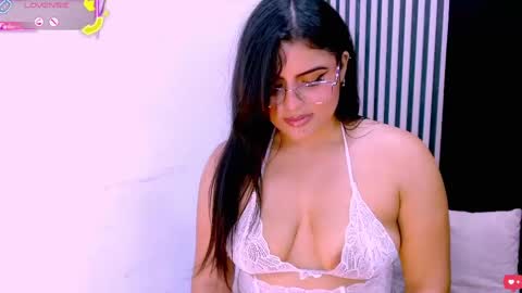 Sarah online show from 09/19/25, 10:32