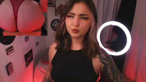 Snapshot of sarah_cuteeyes chatting on 04/04/26, 04:11 Sara online show from 04/04/26, 04:11