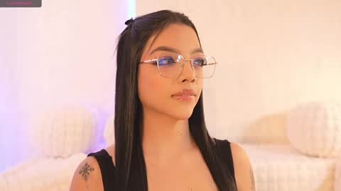       online show from 02/11/25, 07:05