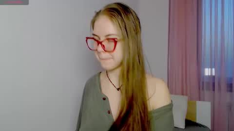 Sarah online show from 03/14/26, 01:05