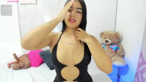 Snapshot of sarah_lowee chatting on 07/16/26, 06:14 sarah_lowee online show from 07/16/26, 06:14