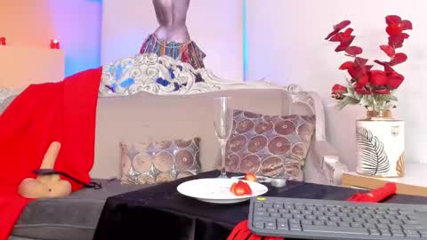 Sarah online show from 02/15/25, 07:27