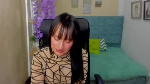 Sarah Ramirez online show from 01/30/25, 12:18