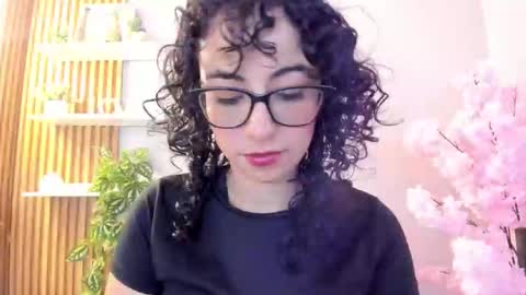 Sarah online show from 02/14/26, 02:30