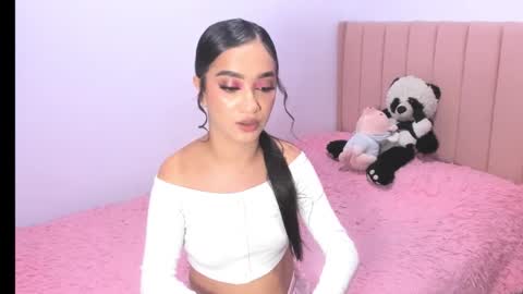 Sarah online show from 10/29/25, 03:31