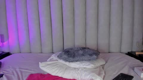 Sarah Evans online show from 01/16/25, 09:51