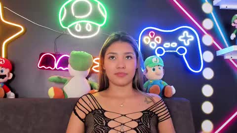 Sarah Evans online show from 03/11/25, 05:49