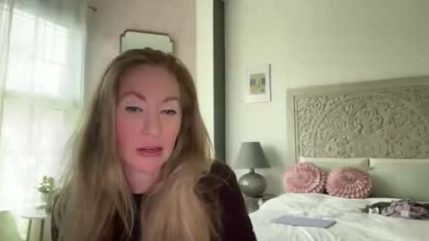 Sarah online show from 04/30/26, 08:57