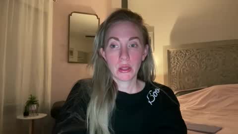 Sarah online show from 05/06/26, 04:30