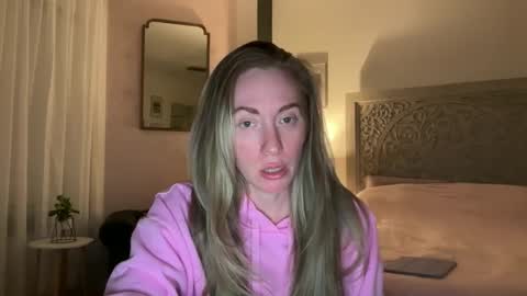 Sarah online show from 05/20/26, 05:13