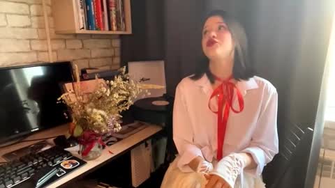 Sarah online show from 03/15/26, 11:55