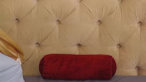 Sarah online show from 02/06/25, 12:59