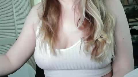 Sarah online show from 02/26/26, 02:49