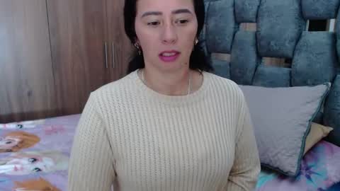 Lia online show from 01/27/25, 01:09