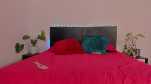 Girl next door online show from 01/21/25, 09:25