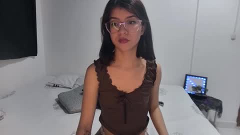 Sarah  online show from 11/10/25, 06:51