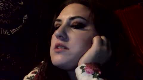 sarahsweetie17 online show from 10/15/25, 04:12