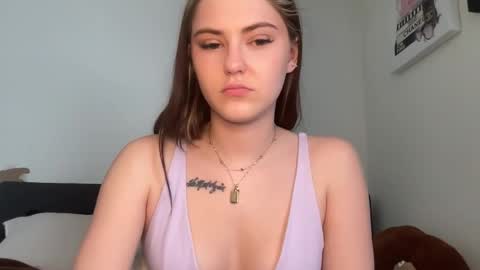 SarahxOliver online show from 02/02/26, 05:55